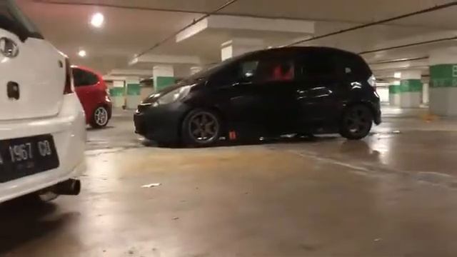 Toyota Yaris Honda Jazz Daihatsu Terios and Nissan March | Abrocomm Padang | simple cars смотреть онлайн