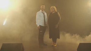 Михаил Фавор и Елена Ветеръ "ЗАЧЕМ ОБМАНЫВАТЬ ЛЮБЯ"