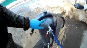 Пескоструйный аппарат из газового болона, своими руками.