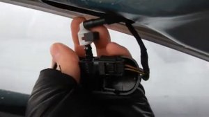 VW-TIGUAN-ЗАМЕНА ФОРСУНОК СТЕКЛООМЫВАТЕЛЯ