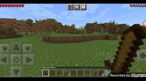 Играю в Майнкрафт выживаю в мире Майнкрафта