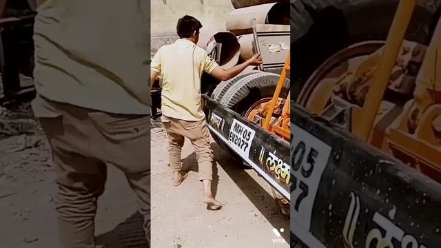 #crane #craneoperator #bike #craneoperator #bike #towing #enjoyment #bhiwandi #towing