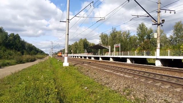 "СЦЕПКА" ЧМЭ3-2071 И ЧМЭ3-2726 СТ. КОНЕВ БОР смотреть онлайн