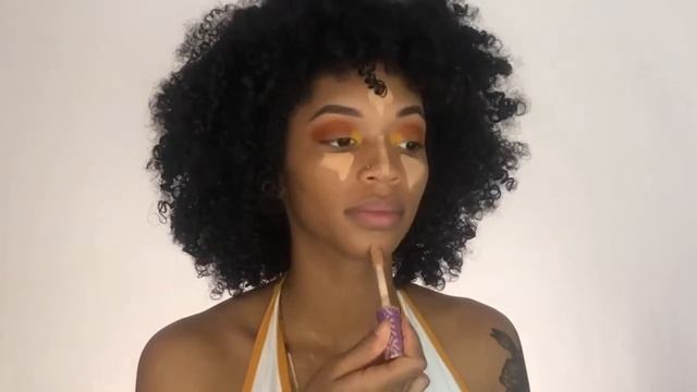 Sassy orange eyes|Tsioyn Charles смотреть онлайн