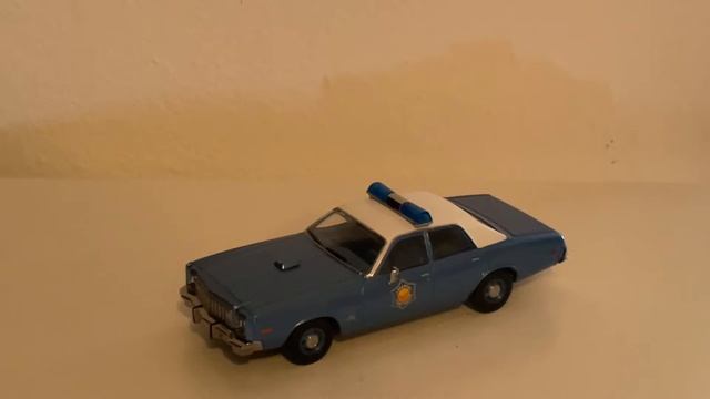 Plymouth Fury 1/43 смотреть онлайн