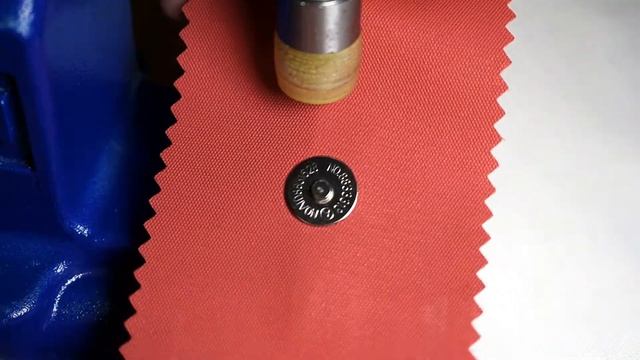 Кнопка магнитная.