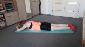 Мини - комплекс при остеохондрозе лёжа на животе 1