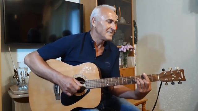 Анатолий Головко - В апреле