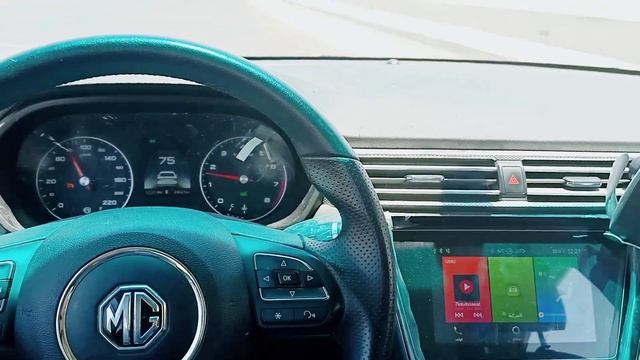 اختبار انوار الاضاءه المفاجأة عند الضغط علي الفرامل MG - HAZ الفئه الثانيه смотреть онлайн