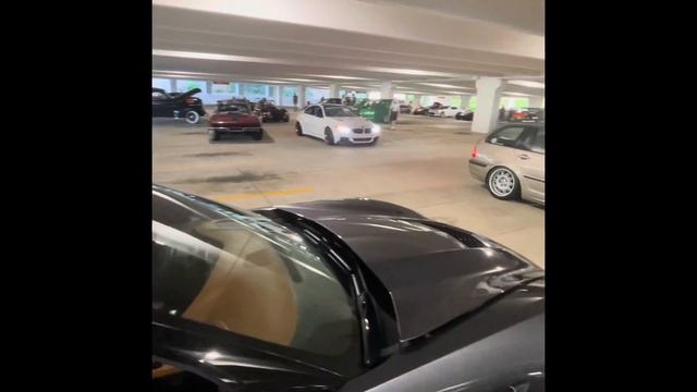 Car cruise with some friends to a show Cadillac xlr corvette and more смотреть онлайн