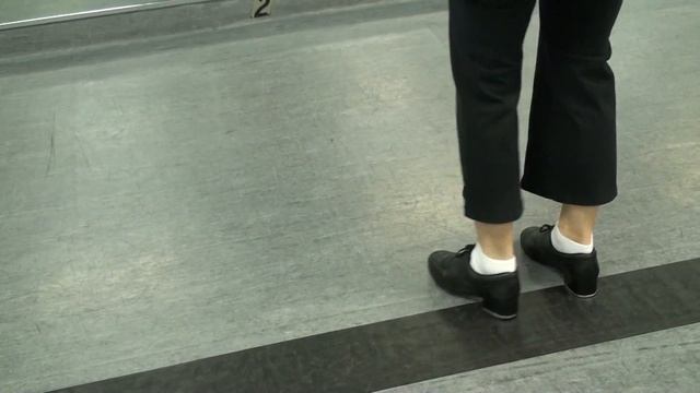 Karen's Tap class 2-6-12.MTS смотреть онлайн