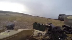 Крупнокалиберный пулемет М2, бронеавтомобили Хамви  Учения десантников Армии США на Аляске