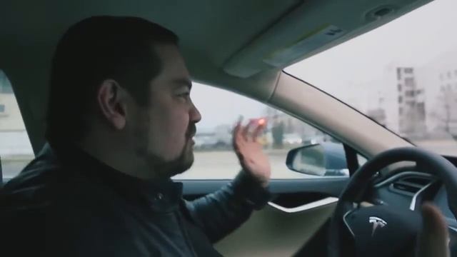 Давидыч про губы в Tesla