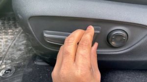 Rav4 Driving seat controls