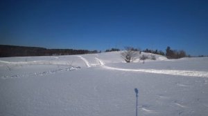 Тренировка езды в траверсе на горном снегоходе