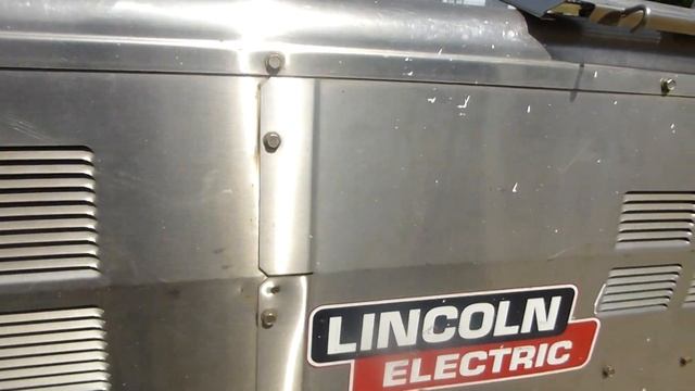 Lincoln Electric Dual Vantage 700 Welding Generator - Tag 208391