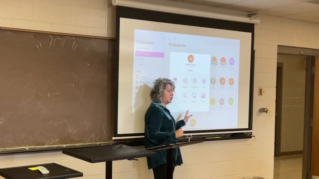 NEMCC Spring 2022 Mini-Conference - Apple Classroom смотреть онлайн