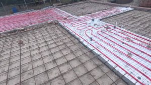 Всё подготовили и ЗАЛИЛИ ПЛИТУ по всей площади дома