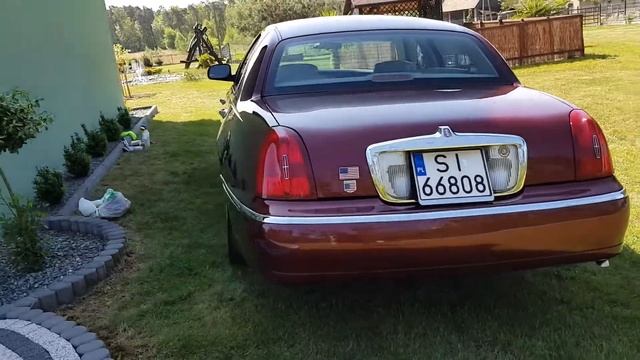 Lincoln Town Car 4.6 смотреть онлайн