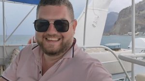 Мыс Кара-Даг. Наглые людишки хитрые и беспринципные. Морское путешествие в Золотым Воротам Крыма.