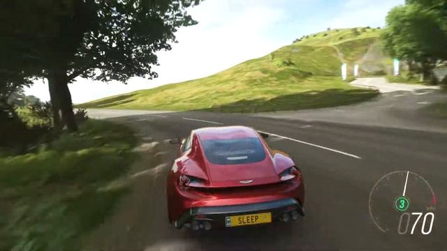 Aston Martin Vanquish Zagato Coupe - Forza Horizon 4 Gameplay смотреть онлайн