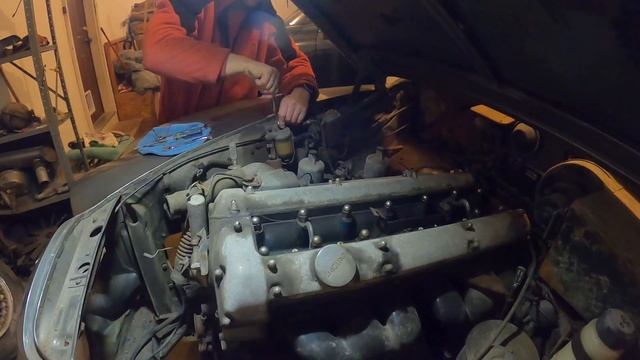 1967 Jaguar 3.8 S-type - Restoration Video #6 - Fuel filter and Ignition coil removal
