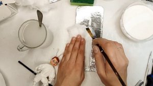 Как я креплю лица к ватным игрушкам.