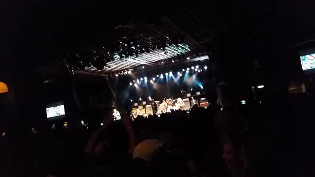 tesla 2017 hampton beach casino august 16  SIGNS смотреть онлайн