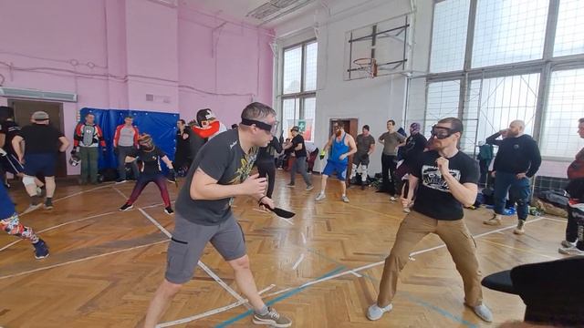 Полный бой, нож-нож. Открытый оружейный ковёр 24 (февраль 24) смотреть онлайн