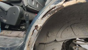 Как отремонтировать заднее крыло (арку) стекловолокном Мазда МПВ-1 1996 LVLR Mazda MPV-1 Япония