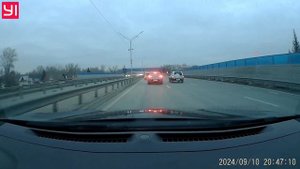 голубой на голубом