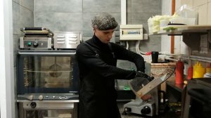 Пора Работать. Сегодня обзоры на профессии Повар и Киномеханик