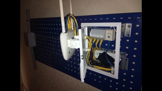 ME TP Link TL WR841ND,v9 2, держатель для роутера. смотреть онлайн