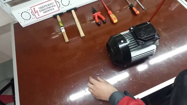 Тема урока: Обслуживание електродвыгуна, замена подшипников качения.часть ✓2 смотреть онлайн