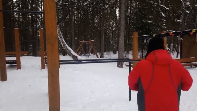 В период пандемии делаем физ.упражнения на перекладине и оздоравливаемся. смотреть онлайн