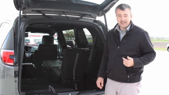 2021 Chrysler Pacifica S Package w/ Josh Rench at McGinley Inc. смотреть онлайн