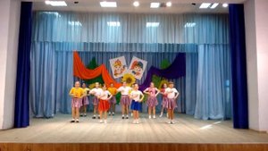 танец "Сладкоежки"