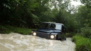 Land Rover Defender (2013)