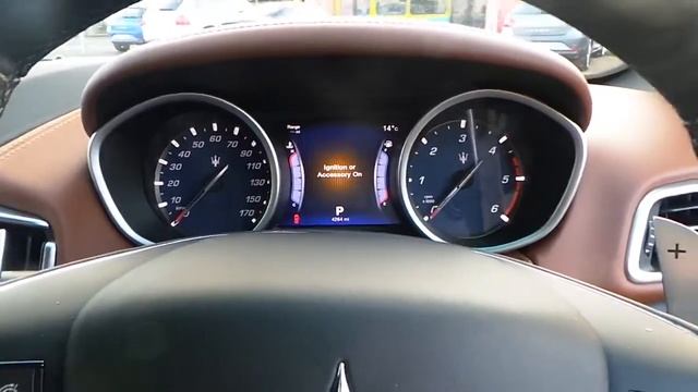2014 Maserati Ghibli смотреть онлайн