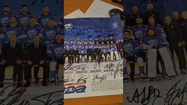 Любите ли вы хоккей так же, как люблю его я? 🏒
Привезли подарок, а там 👀