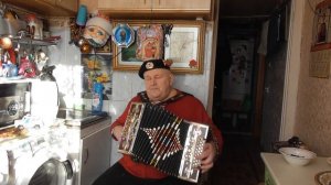 выходил к любимой развернув тальянку\с есенин\от вашего покорного\слуги самородка\слухача\нижег\кра