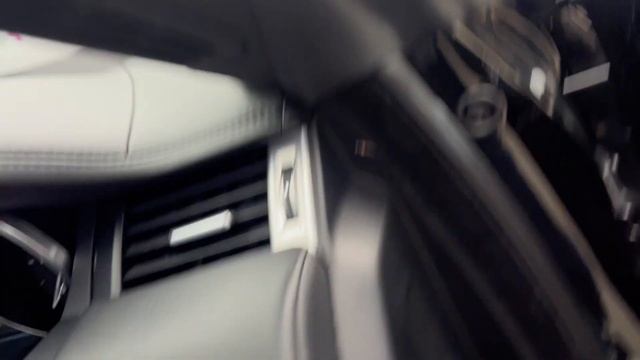 Land Rover Range Rover Evoque 2.0 SD4 HSE Dynamic Auto 4WD Euro 6 2dr 2017 (17) 33,127 milesDiesel смотреть онлайн