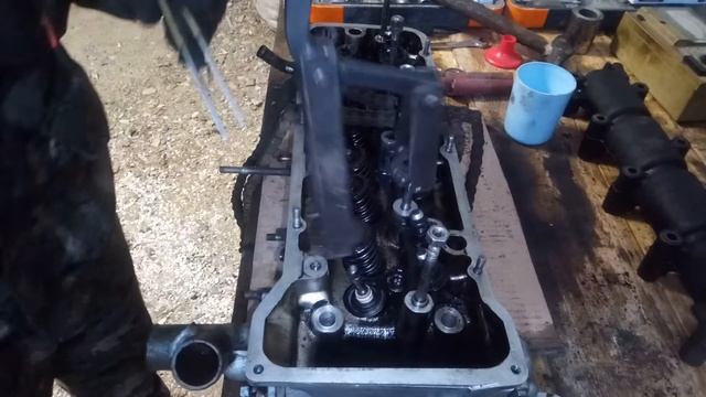 Как засухарить клапана одному. смотреть онлайн