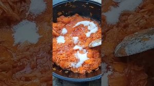 Кабачковая икра в казане