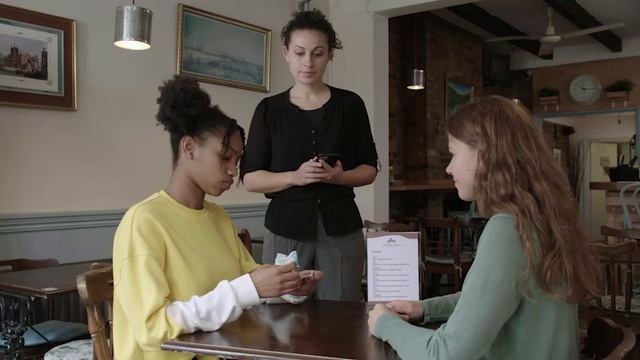11_WiderWorld_2ed_SB1_Unit2_Video_Drama_2.6 - in the cafe