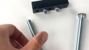 Съемник шкворней для военного и Тимкен мостов Ваксойл