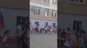 первоклашки - всюду первоклашки