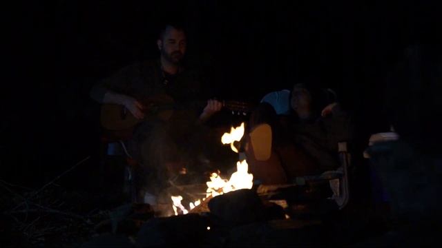 Jess Vitolo & Matt Owen - #Dreams by #FleetwoodMac Campfire Cover смотреть онлайн