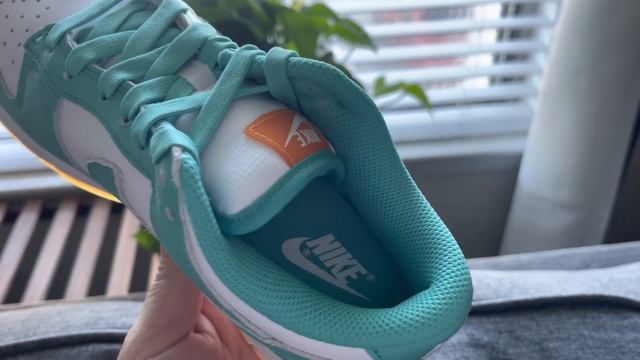 Nike Dunk Low Zeal Teal смотреть онлайн