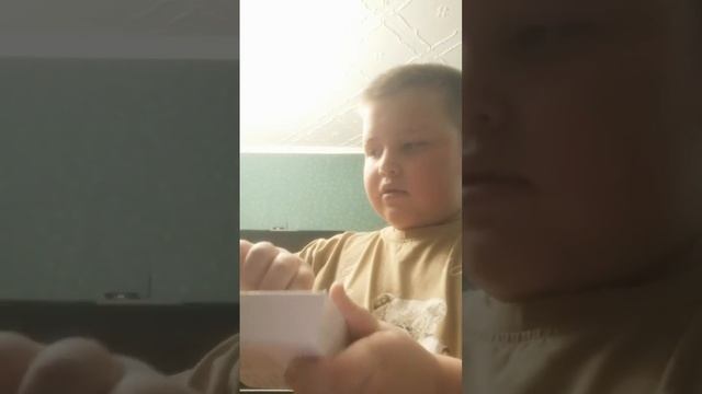 Распаковка airpods Pro2 смотреть онлайн